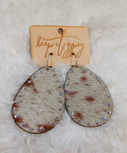 05704 Haute Heifer Hair on Hide Earrings