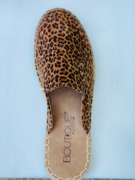 750015 Chanclas de leopardo Taffy de Corky