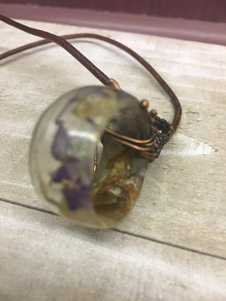 NE27 Collar de campo de girasol morado