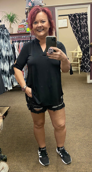 Top negro con mangas anudadas a los lados Gabby