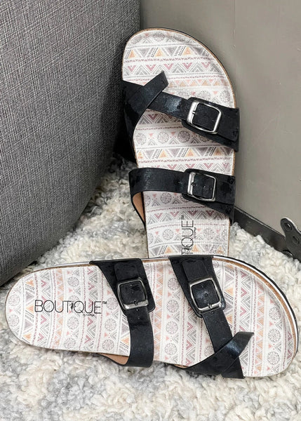 405087 Sandalias con líneas bronceadas metálicas negras de Corky