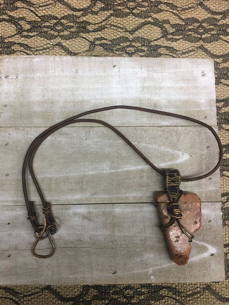 NE26 Peach Stone Necklace