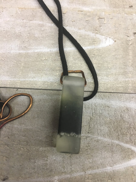 NE16 Frosted Candle Glow Necklace