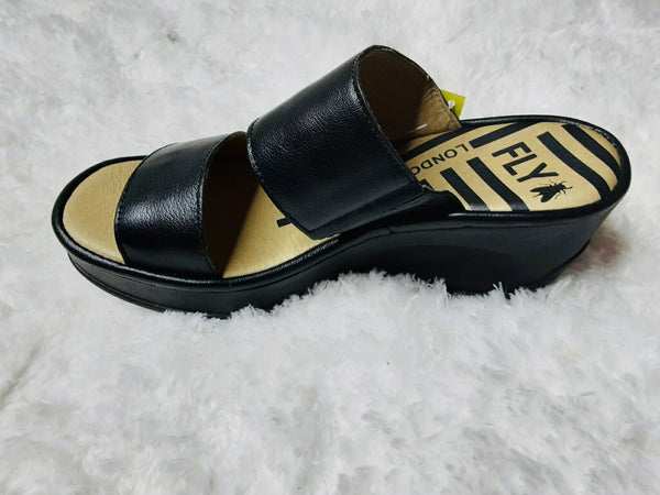 615078 Jesy Fly London Sandal