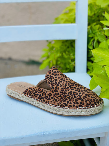 750015 Chanclas de leopardo Taffy de Corky