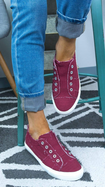 510121 Zapatos Babalu granate de Corky