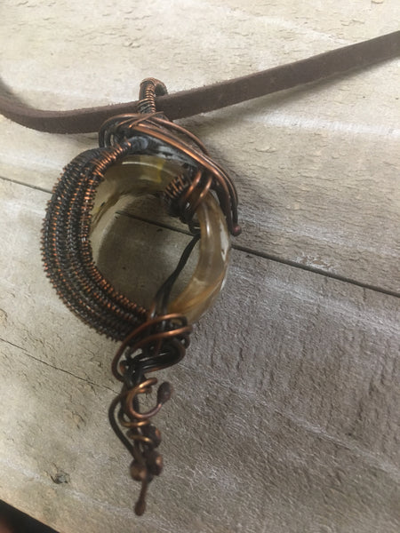 Collar de campo de girasol NE30 de Tracy Catlin Creations