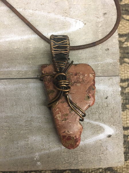 NE26 Peach Stone Necklace