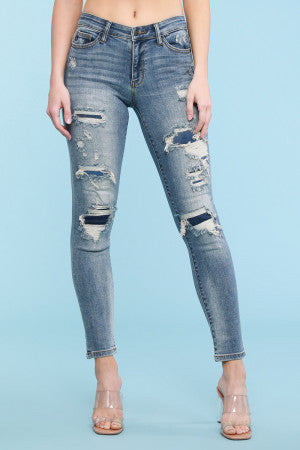 82137 Penny Vaqueros ajustados, ajustados y con parches desgastados