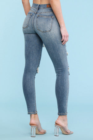 82137 Penny Vaqueros ajustados, ajustados y con parches desgastados