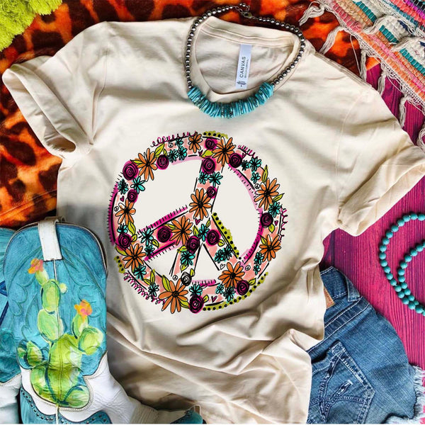 722 Daisy's Peace 4 All Graphic T-shirt