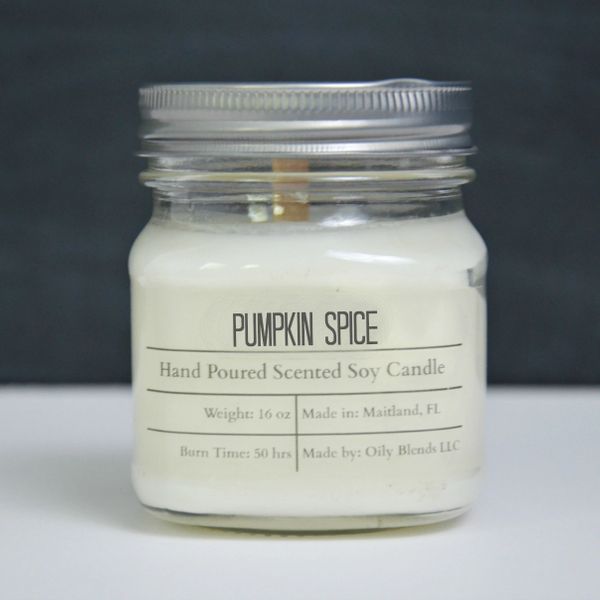 101212 Holiday Candles - Small 10 oz.