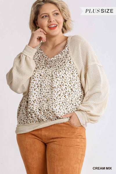 6774 Top con estampado en contraste Morgan - Reg & Plus!