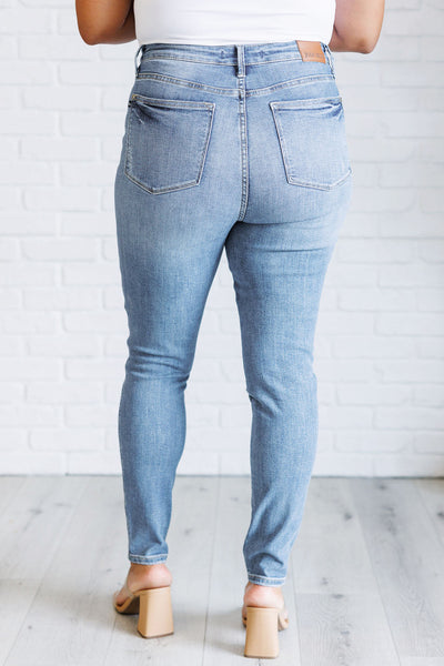 88767  Justine Hi-Rise Tummy Control Contrast Wash Skinny Judy Blue Jeans - ONLINE EXCLUSIVE!