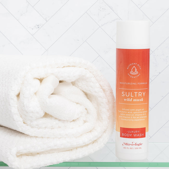 Sultry (wild musk) Luxury Body Wash (8.3 Fl. Oz)
