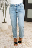 88938   Cheyenne V-Front Cool Denim Boyfriend Judy Blue Jeans