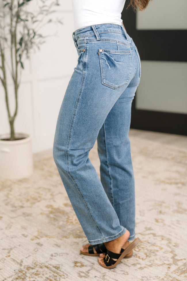 88943   Corrine Mid Rise Tummy Control Vintage Straight Judy Blue Jeans