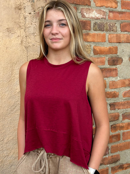 Sleek Scoop Neck Tank Top in Ivory