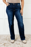 82622   Jacqueline Mid-Rise Frayed Hem Straight Leg Judy Blue Jean - ONLINE EXCLUSIVE!