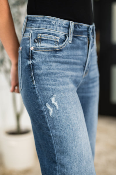 82392   Julia Hi-Rise 90's Straight Leg Judy Blue Jeans