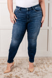 Skylar Mid Rise Thermal Vintage Skinny Judy Blue Jeans