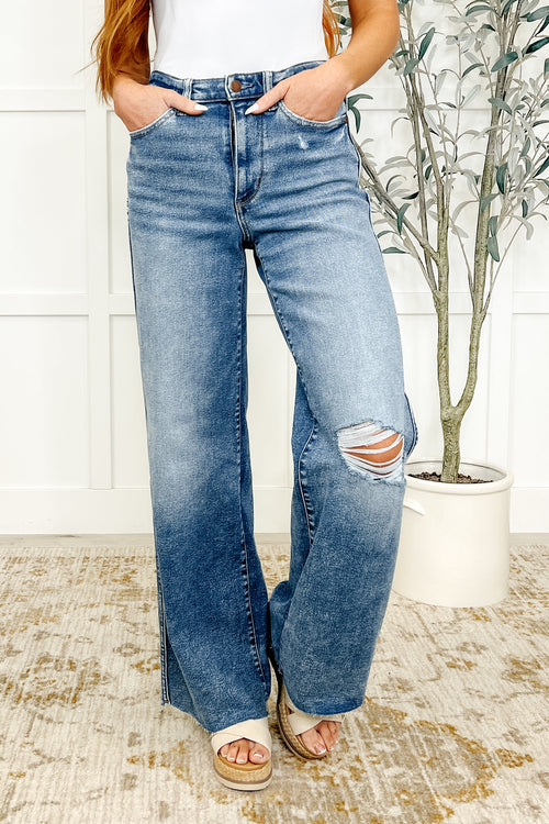8608   Tucker Hi-Rise Vintage Wash Wide Leg Judy Blue Jeans