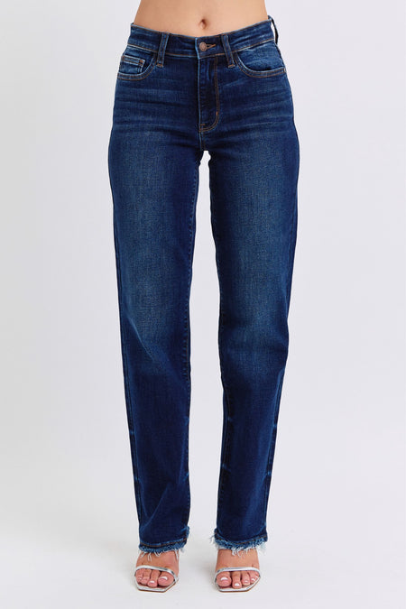 82150 Kennedy Judy Blue Jeans ajustados con dobladillo deshilachado de 27"