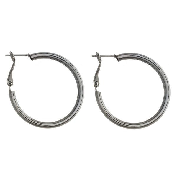 22547X   Short metal hoop earrings