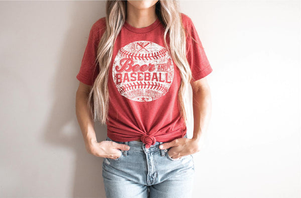 Bebidas y béisbol Camiseta gráfica