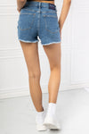 Judy Blue Celine pantalones cortos con aberturas y estrellas bordadas