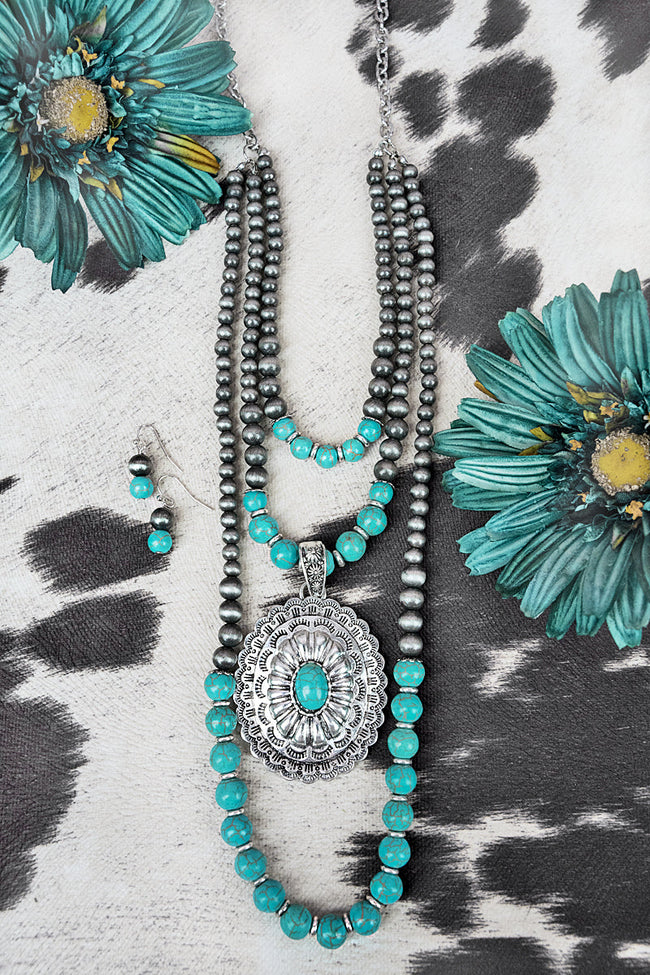 Turquoise Lay Lake Concho Silver Pearl Necklace & Earring Set