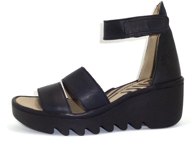 6150789   Bono Black Verona Leather Sandals by Fly London
