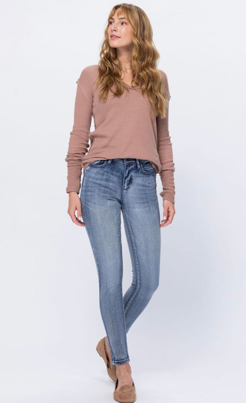 82190   Libby Hi-Rise Heavy Handsand Skinny Jeans by Judy Blue Jeans