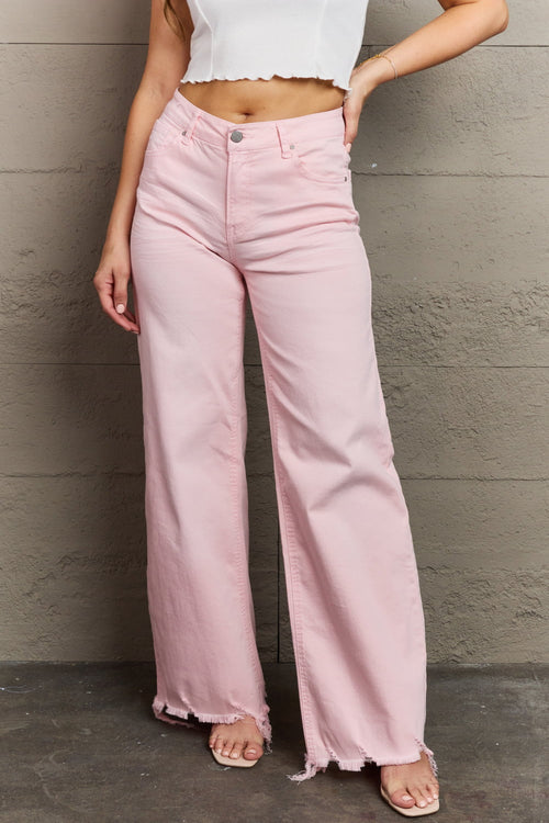 Vaqueros de pernera ancha y cintura alta Raelene de RISEN Jeans en rosa claro - ¡EXCLUSIVO EN LÍNEA!