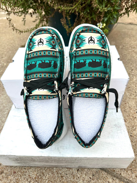 Very G Gypsy Jazz Delilah Buffalo Desert Sneakers