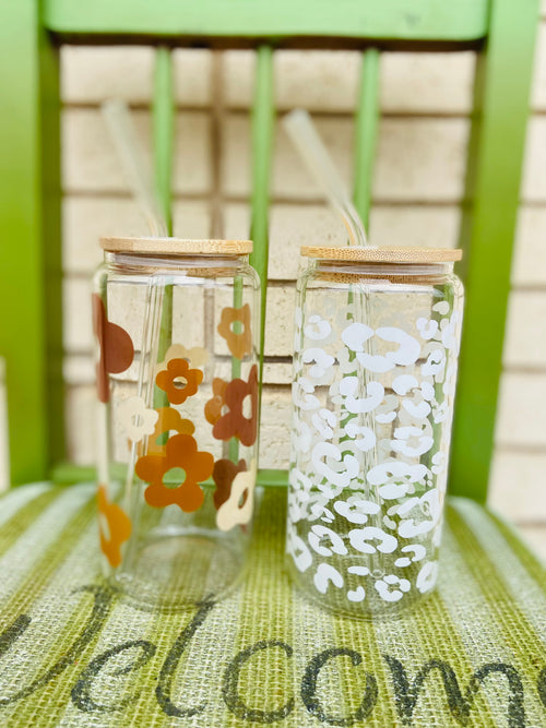 13835 Vaso de café frío de vidrio con pajita de vidrio - Patrón floral vintage